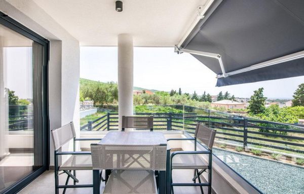 Buy ground floor apartment - Real Estate Croatia.