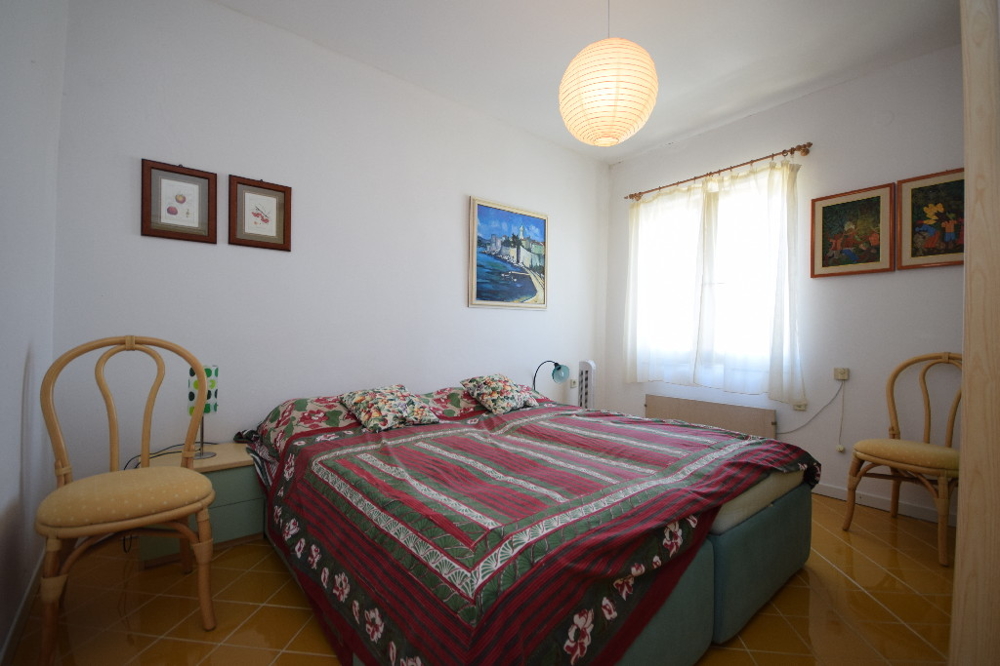 Bedroom of property A1582 on the island of Krk in Croatia - Panorama Scouting.