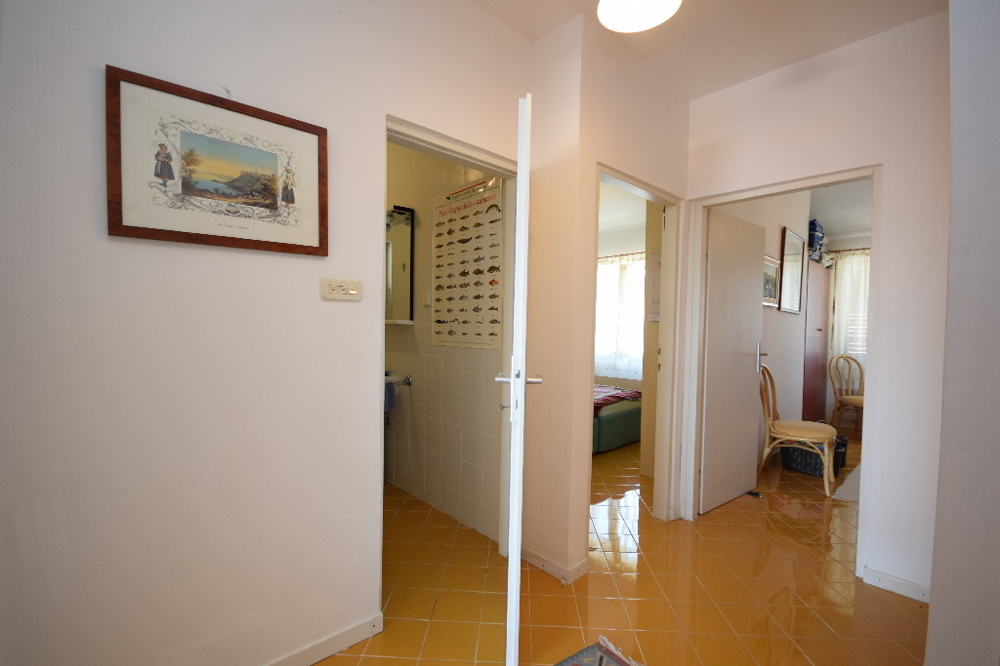 Hallway and entrance area of ​​apartment A1582 in Krk, island Krk.