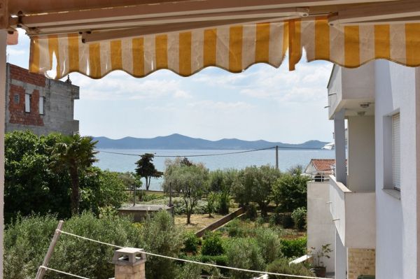 Apartment with sea view in Croatia near the sea for sale - Panorama Scouting.