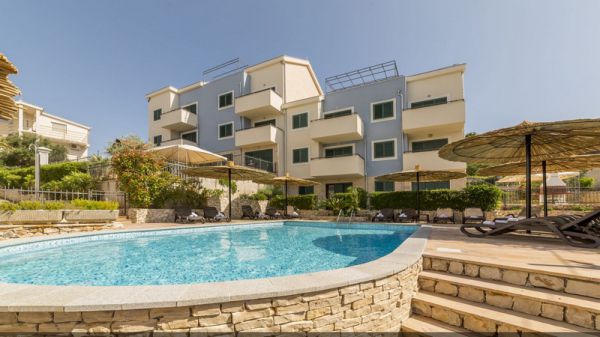 Buy apartment with swimming pool in Croatia - Panorama Scouting Immobilien.
