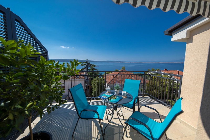 Apartments in the attic near the sea in Croatia for sale - Panorama Scouting Properties.