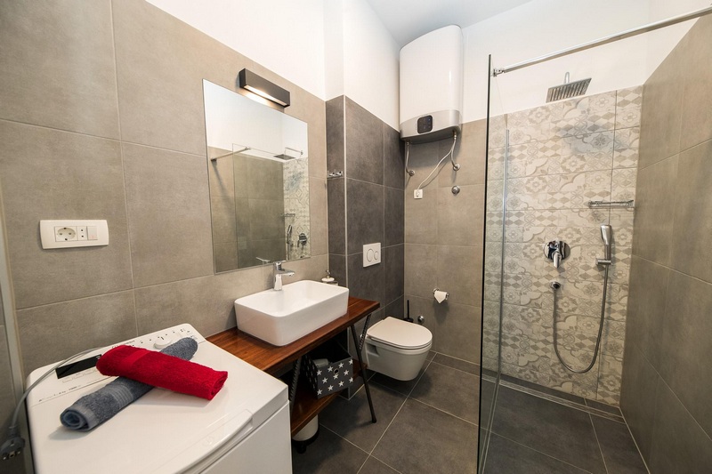 Modern bathroom of apartment A2167, Crikvenica, Croatia - Panorama Scouting.