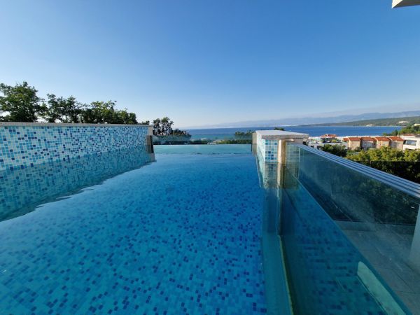 Properties with pool in Croatia - Panorama Scouting A3043.