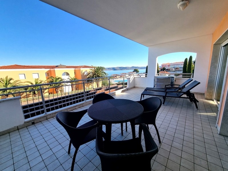 Buy an apartment with a large terrace near the sea in Istria - Panorama Scouting.