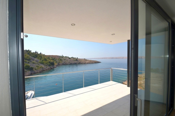 Croatia: Modern Real Estate - Panorama Scouting.