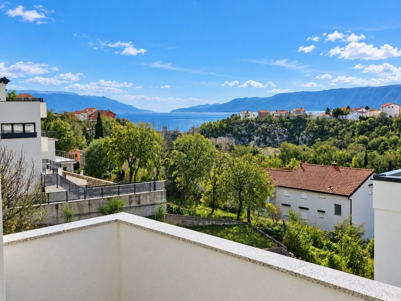 Ground-floor apartment in new build in Novi Vinodolski