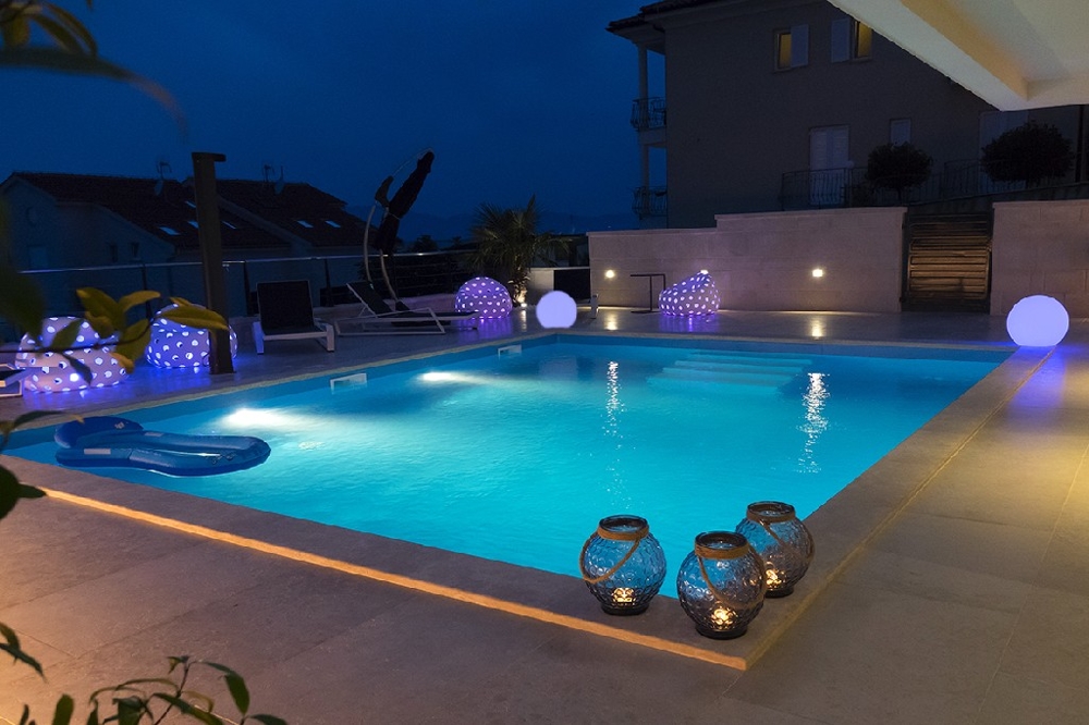 Luxury villa H1018 swimming pool on Krk in the north of Croatia for sale.