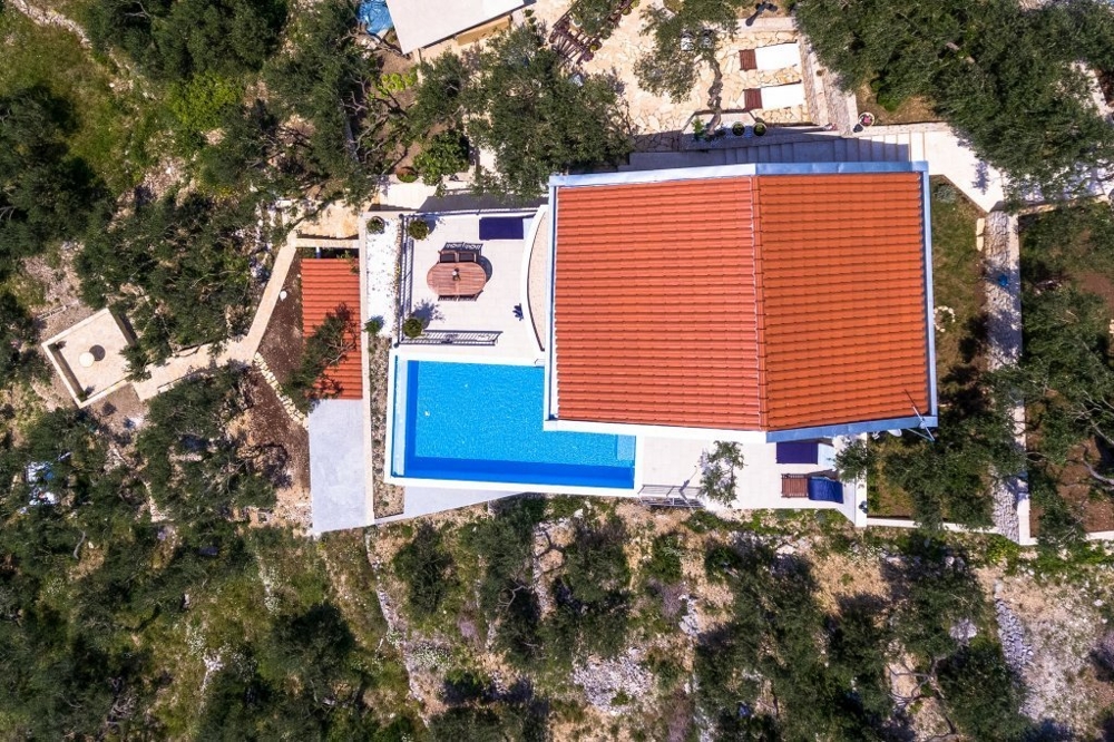 Villa in Makarska, Croatia for sale.