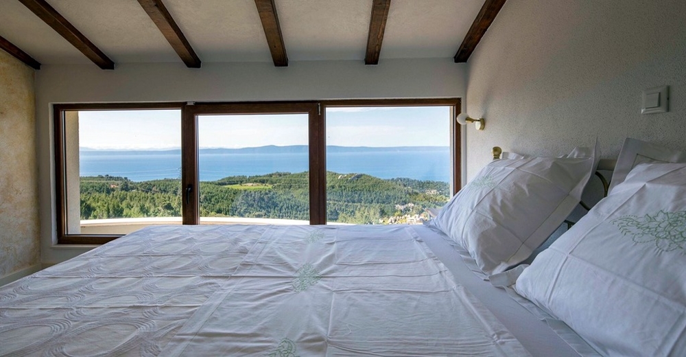 Bedroom with sea view - real estate in Croatia.