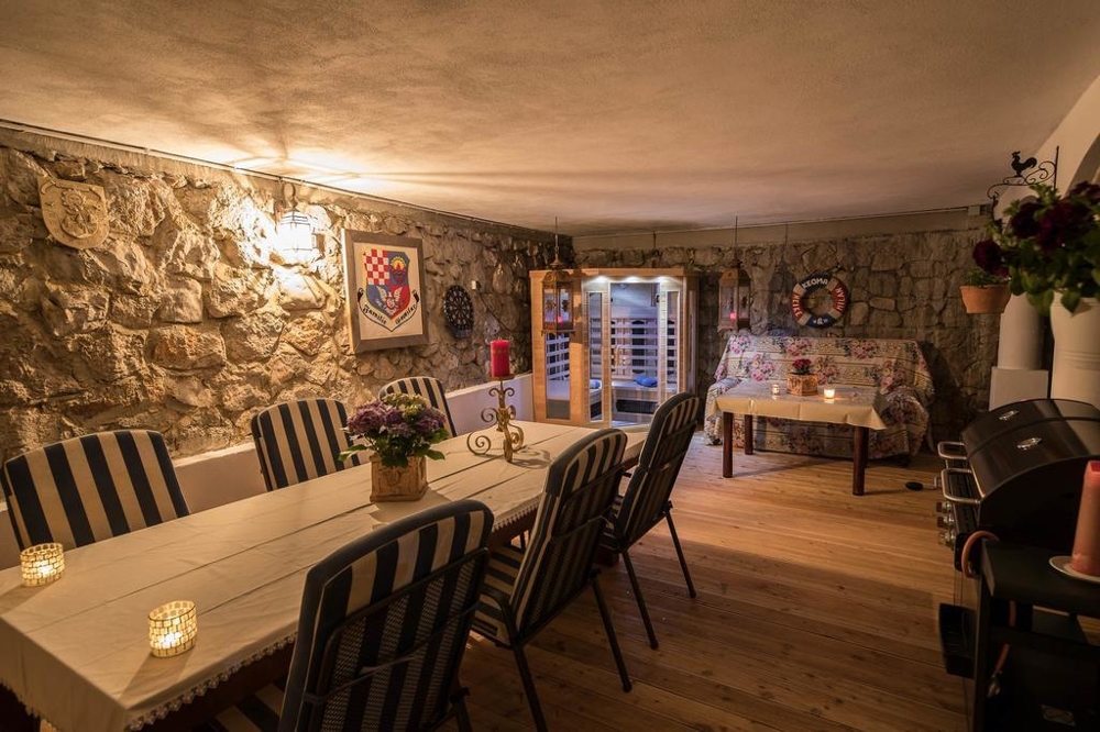 A dining room of the property in Kvarner Bay
