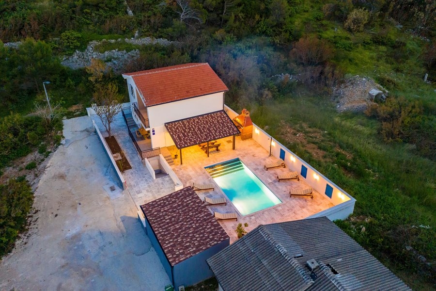 Buy houses in Croatia with Panorama Scouting.