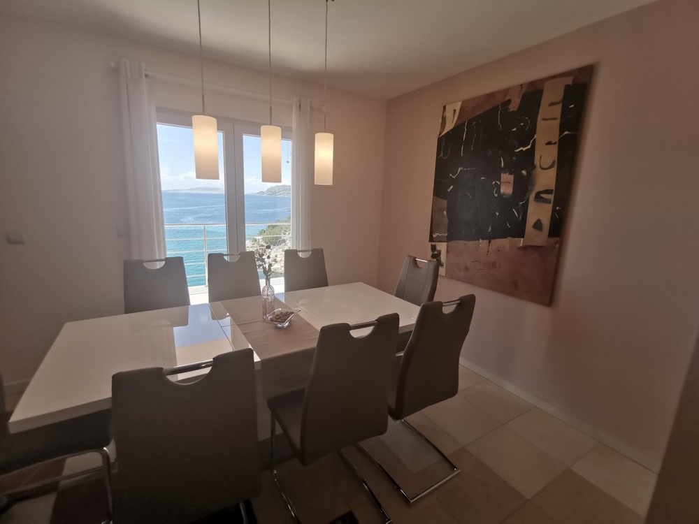 Dining area with beautiful sea view, property H1458 in Croatia - Panorama Scouting GmbH.