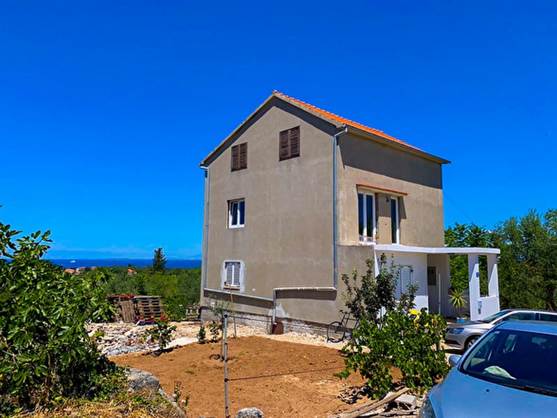 House for completion on the island of Ugljan in Croatia for sale - Panorama Scouting.