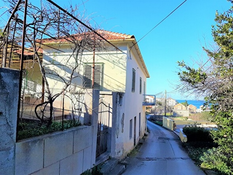 House with beautiful sea views in Croatia for sale - Panorama Scouting.