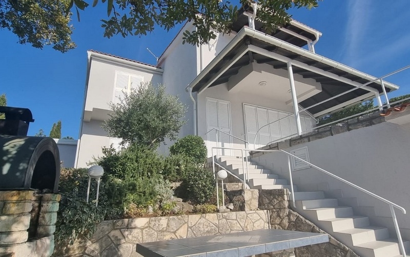 Buy house near the sea in Croatia - H1875 near Crikvenica.