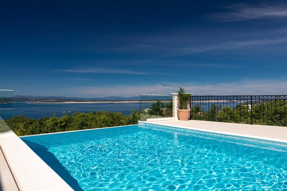 Attractive luxury villa with sea view and pool in Croatia for sale - Panorama Scouting H1919.