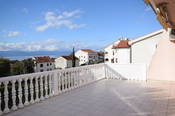 Buy house with sea view on the island of Krk in Croatia - Panorama Scouting H1930