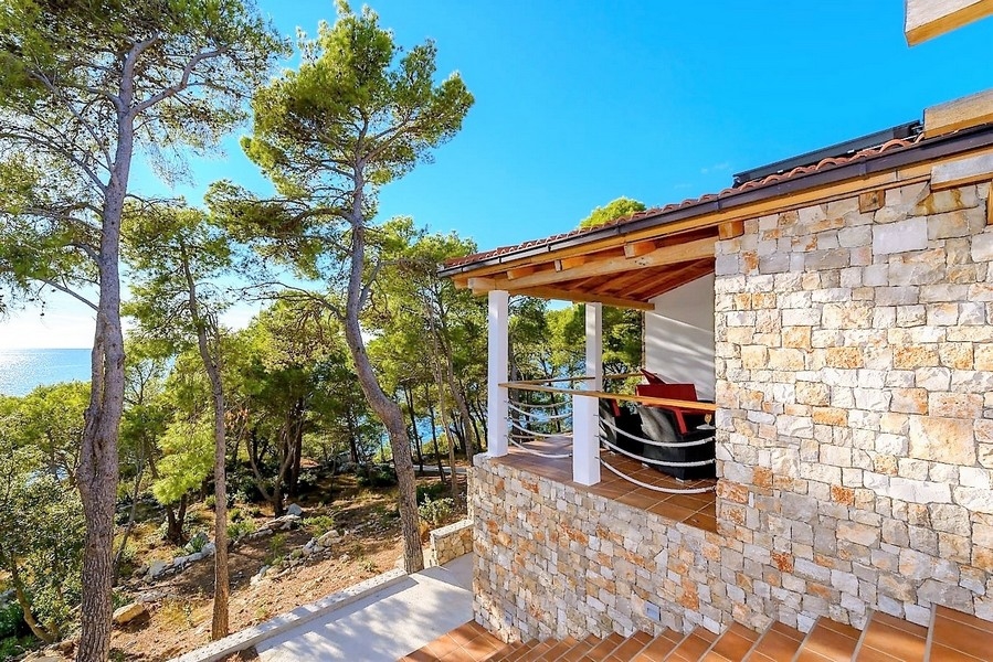 House for sale Croatia, Central Dalmatia, Ciovo Island + Trogir - Panorama Scouting Properties H2092, Price: 3.500.000 EUR - Image 2