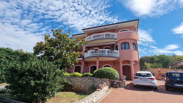 House for sale Croatia, Kvarner Bay, Rijeka - Panorama Scouting Properties H2253, Price: 850.000 EUR - Image 1