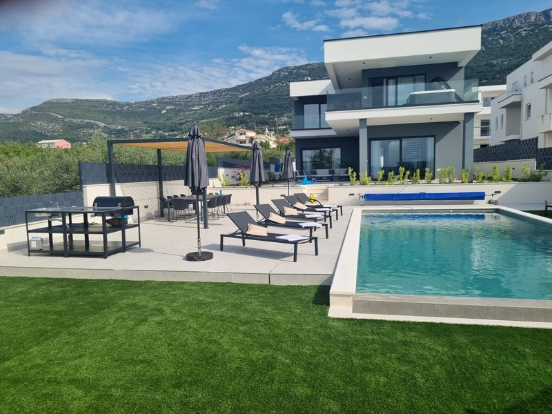 House for sale Croatia, Central Dalmatia, Kastela - Panorama Scouting Properties H2425, Price: 1.300.000 EUR - Image 1