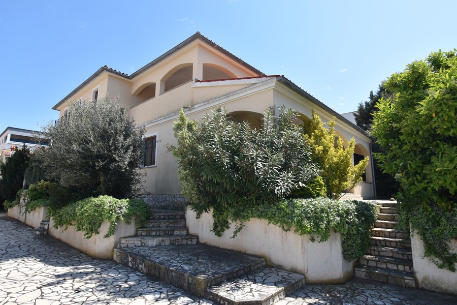 Buy a villa in Croatia - Panorama Scouting H2521, real estate Istria.