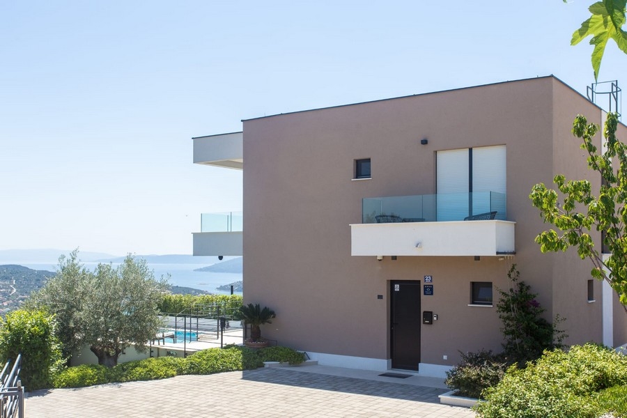 Buy villa with sea view Croatia - Panorama Scouting.