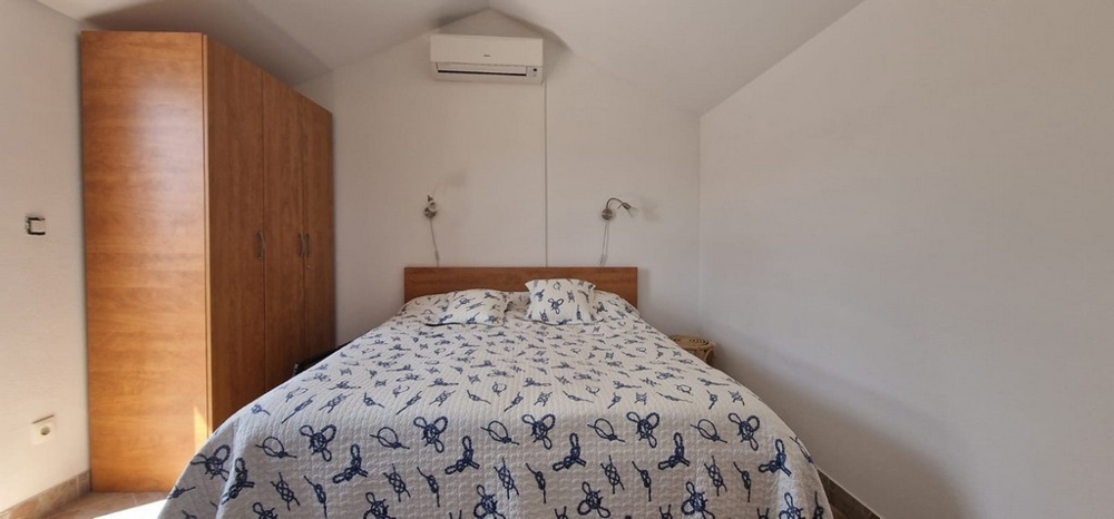 The second air-conditioned bedroom.