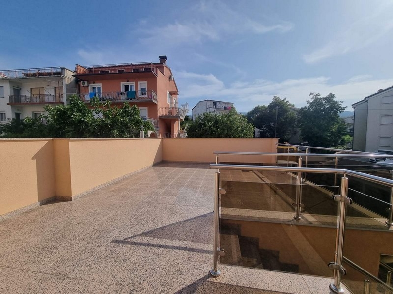 Roof terrace with potential. House H2658 in Crikvenica.