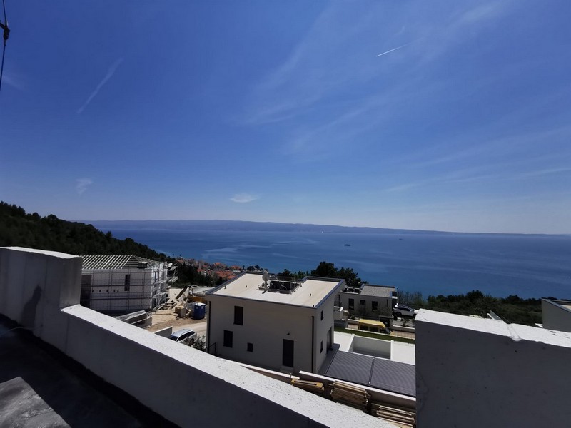 Modern villa with beautiful sea views in Split region - Panorama Scouting H2679, Croatia.