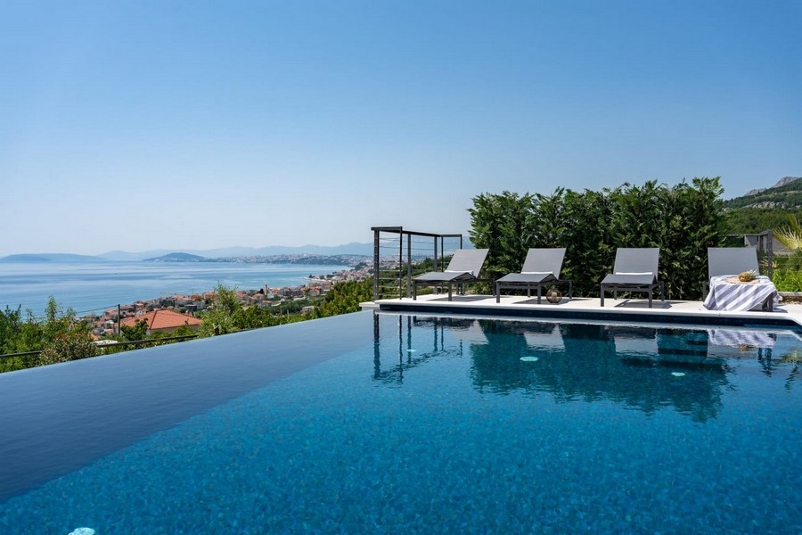 Infinity swimming pool with panoramic sea view in Croatia.