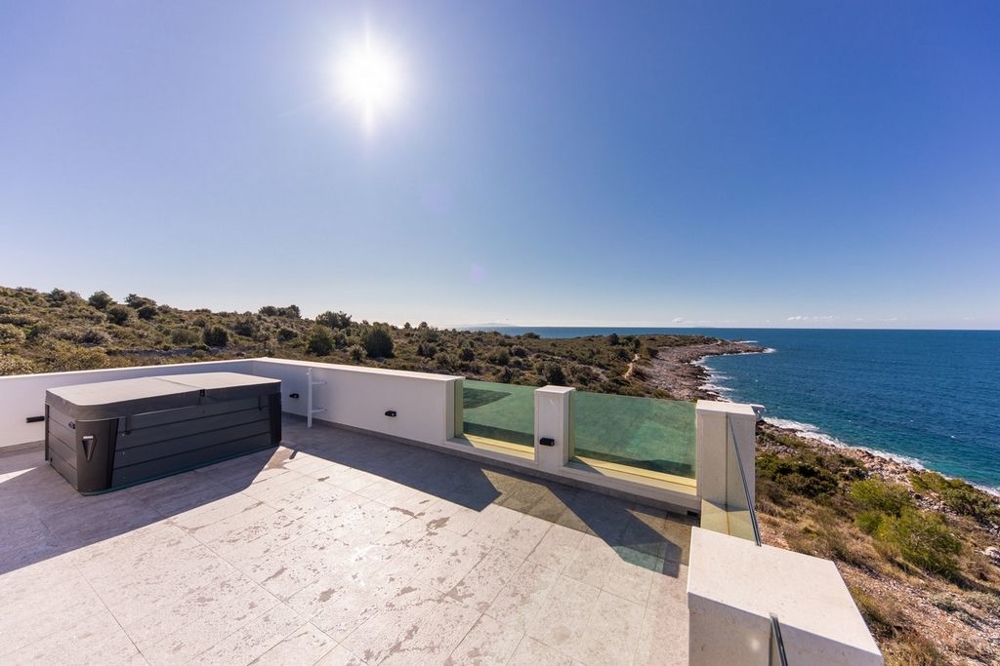 New built Vill by the sea near Rogoznica, Dalmatia for sale.