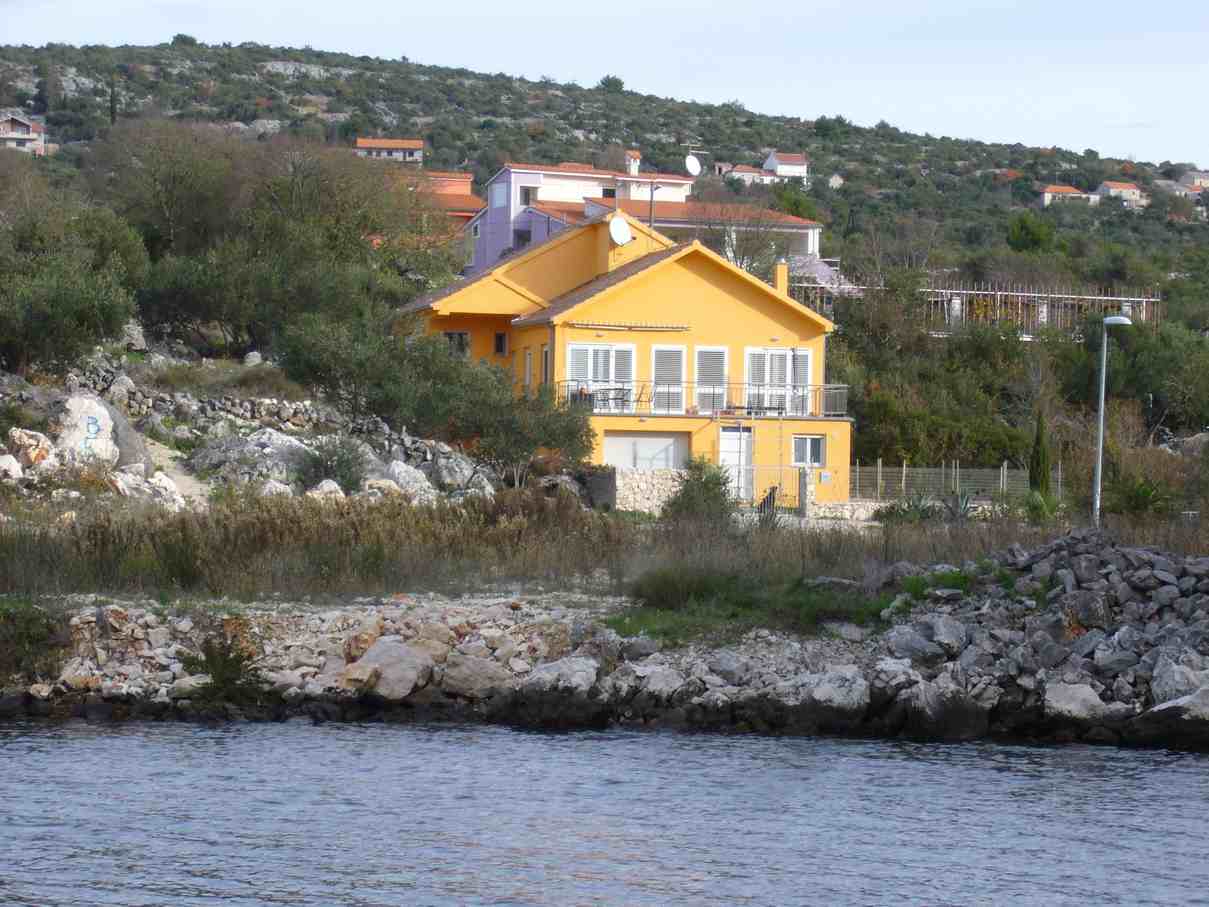 Rogoznica, Dalmatia House next to the Sea